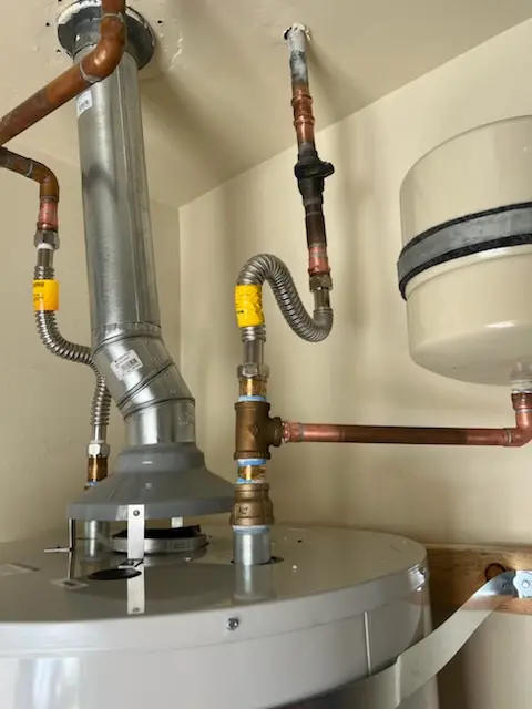 Water heater installation and plumbing repair in Willmore City